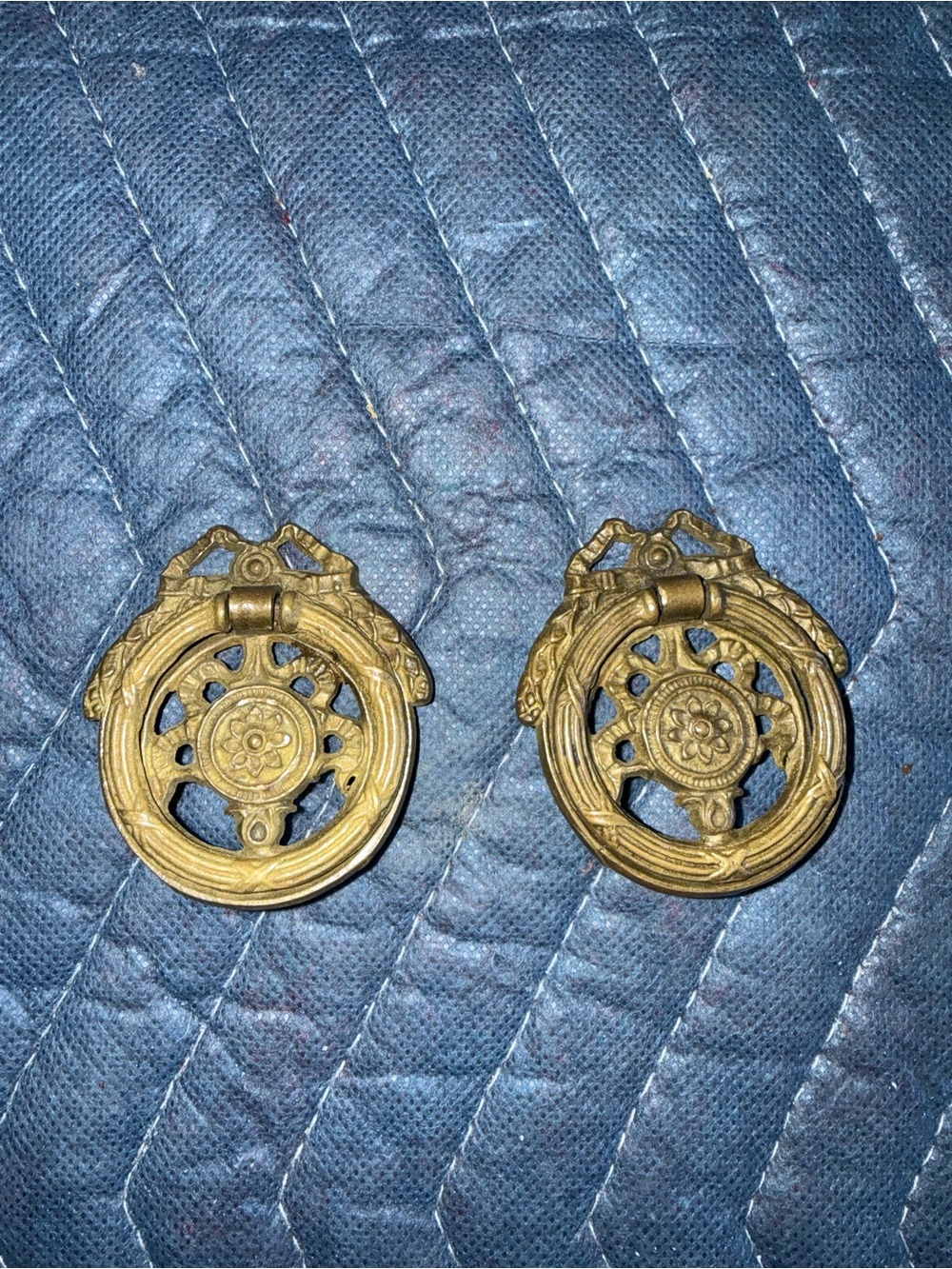 Antique-Style Ornate Brass Drawer Pulls - Round Floral Medallion